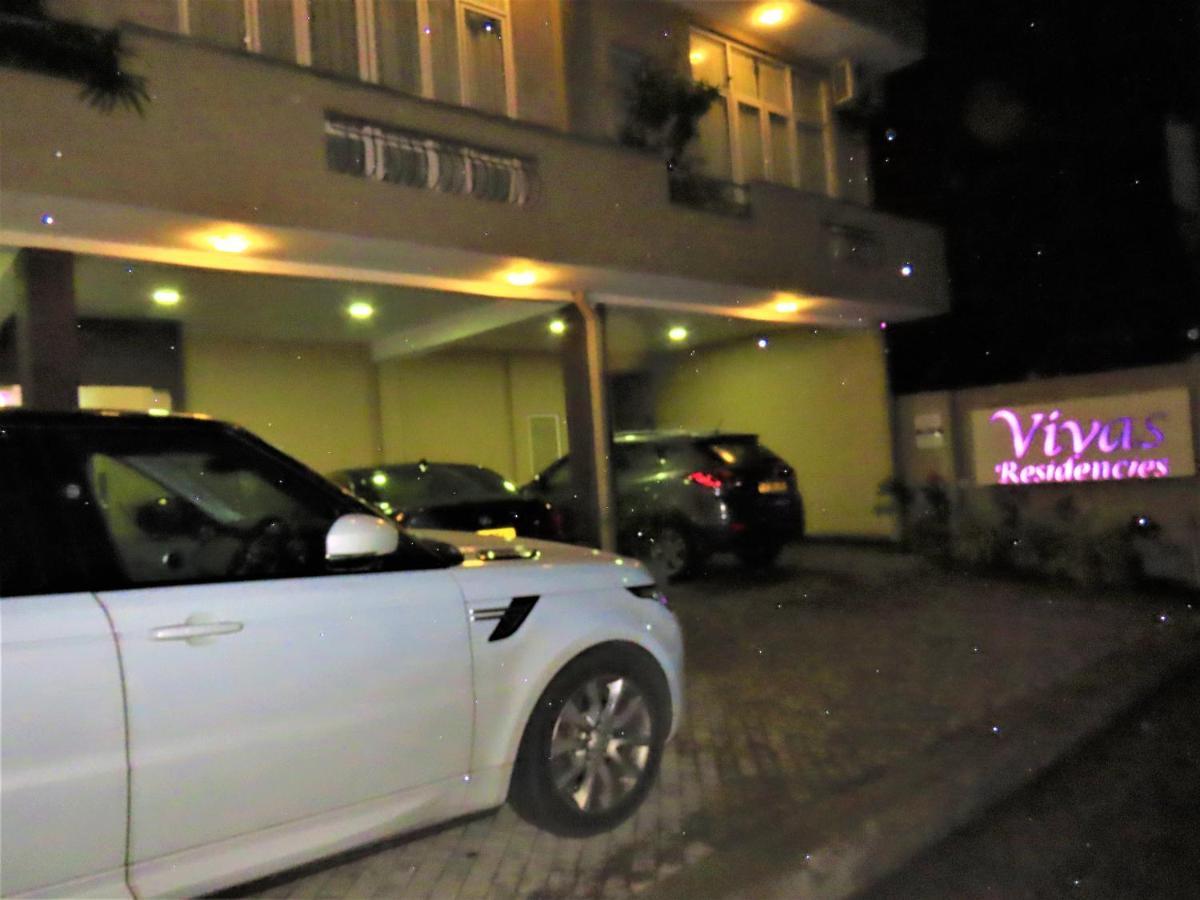 Vivas Residencies Luxury Apartments Dehiwala-Mount Lavinia Esterno foto