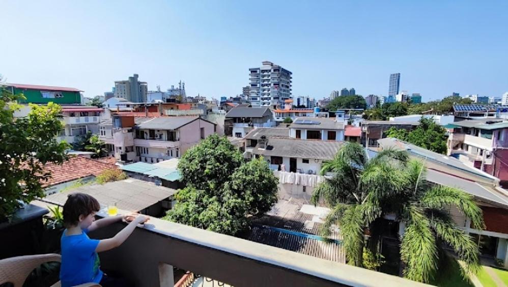 Vivas Residencies Luxury Apartments Dehiwala-Mount Lavinia Esterno foto