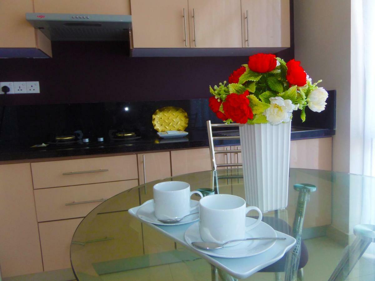Vivas Residencies Luxury Apartments Dehiwala-Mount Lavinia Esterno foto